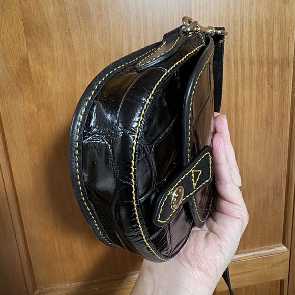 Dooney & Bourke Mini Flap Crossbody Black Croc Leather Pink Lining Y2K 2000s Bag - Picture 3 of 16